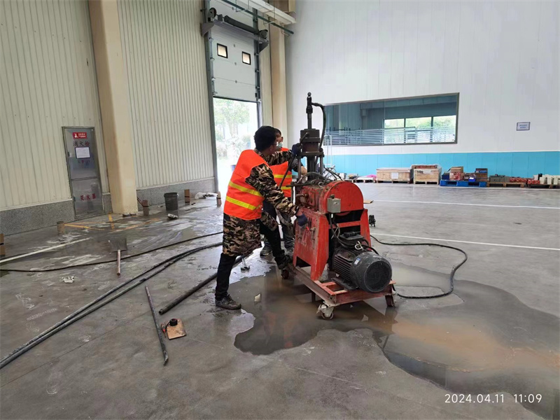 辽宁厂房地面下沉塌陷注浆加固施工